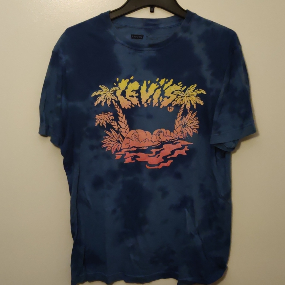 Levi's vintage tee